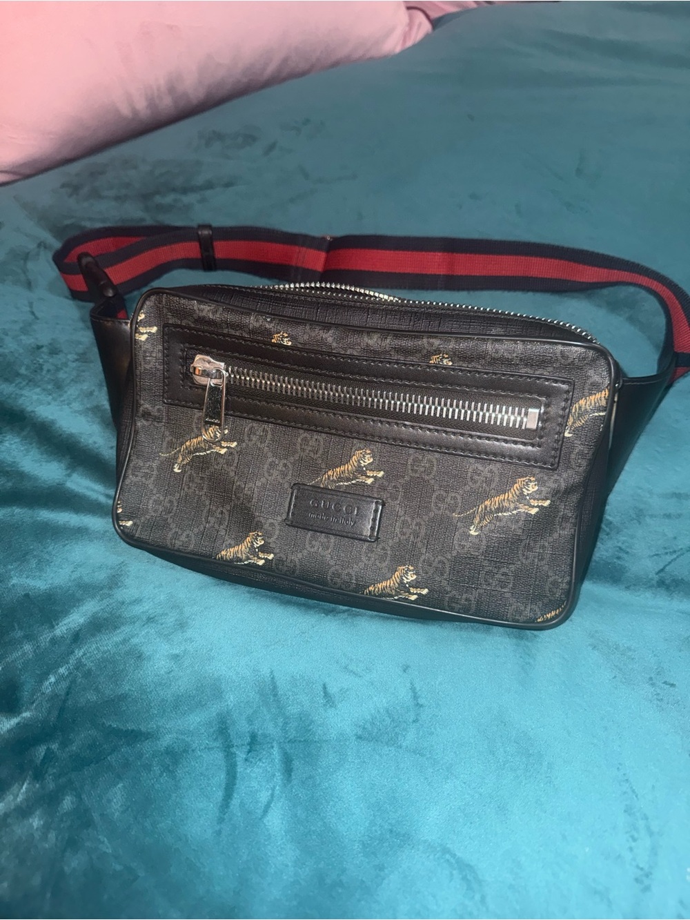 Gucci GG Supreme Tiger-Print Belt Bag with Red/Navy Web Strap